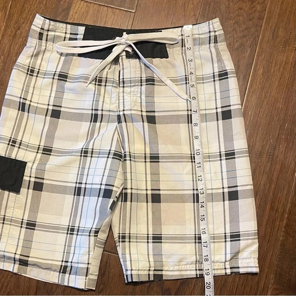 Carbon Plaid Cargo Swim Board Shorts Pockets Y2K - Picture 8 of 10